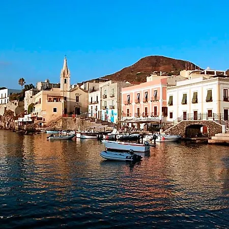 Fiorentino 4* Липари