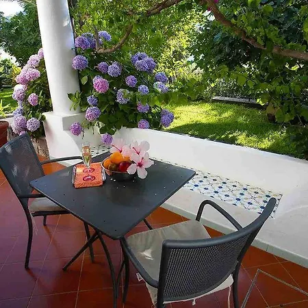 Fiorentino Hotel apartamentowy Lipari (Isola Lipari)