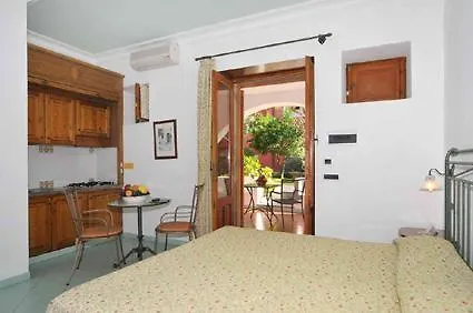 Fiorentino Lägenhetshotell 4*